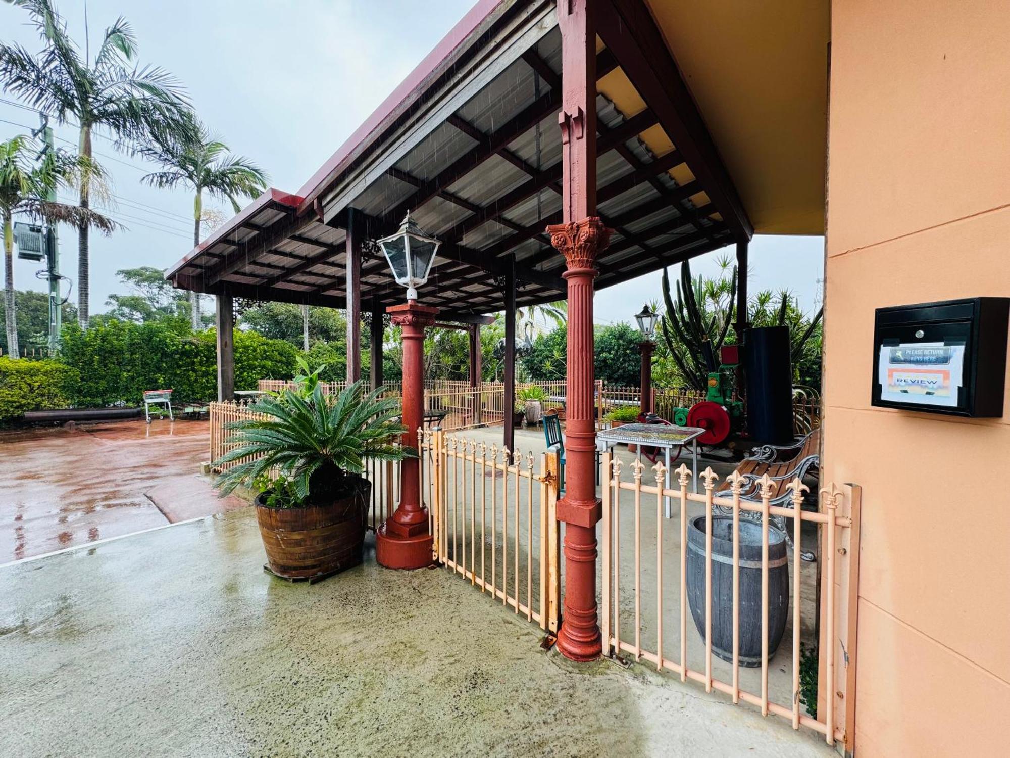 A Railway Lodge Taree Bagian luar foto