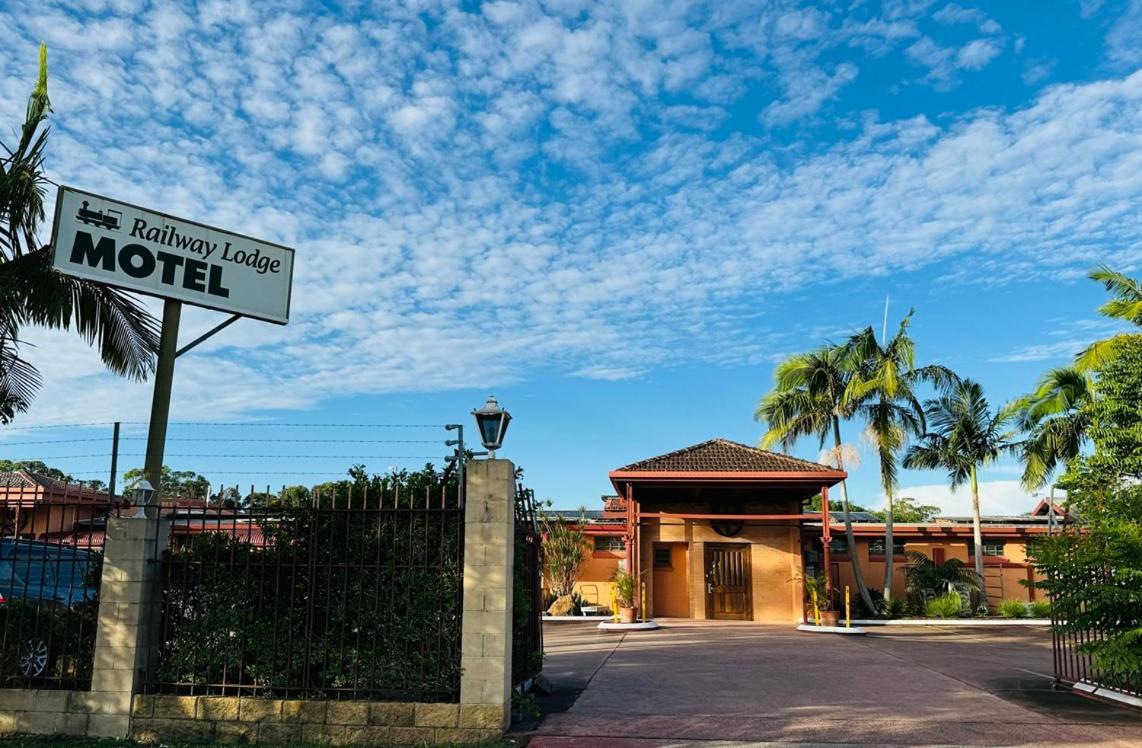 A Railway Lodge Taree Bagian luar foto